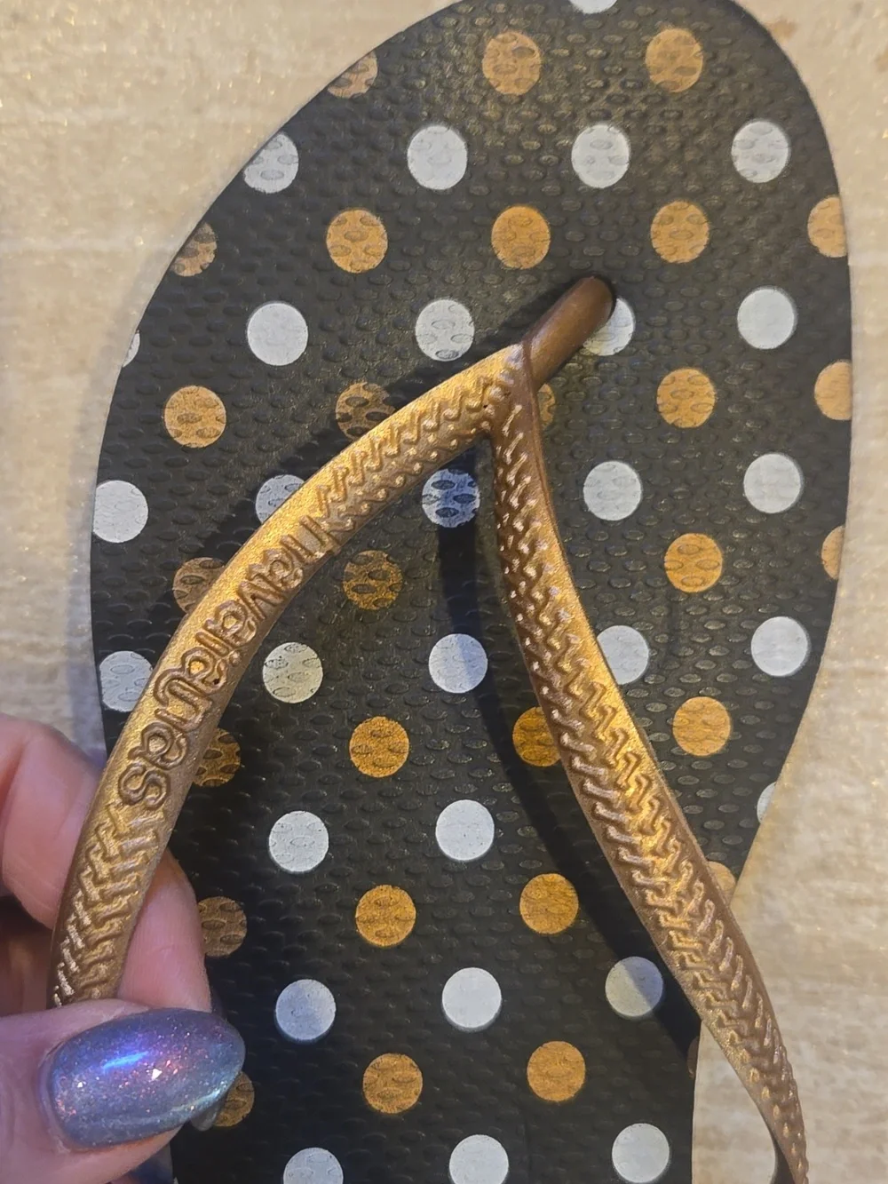 Havaianas Copper Flip Flops - Picture 4 of 8